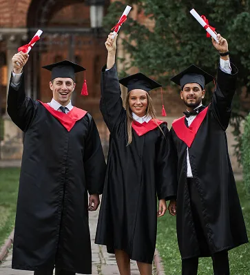 CONMSIT nursing graduates